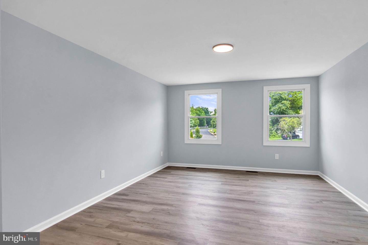 7401 LOUGHBORO LN, SPRINGFIELD, Virginia 22150, 5 Bedrooms Bedrooms, ,3 BathroomsBathrooms,Residential,For sale,7401 LOUGHBORO LN,VAFX2253142 MLS # VAFX2253142