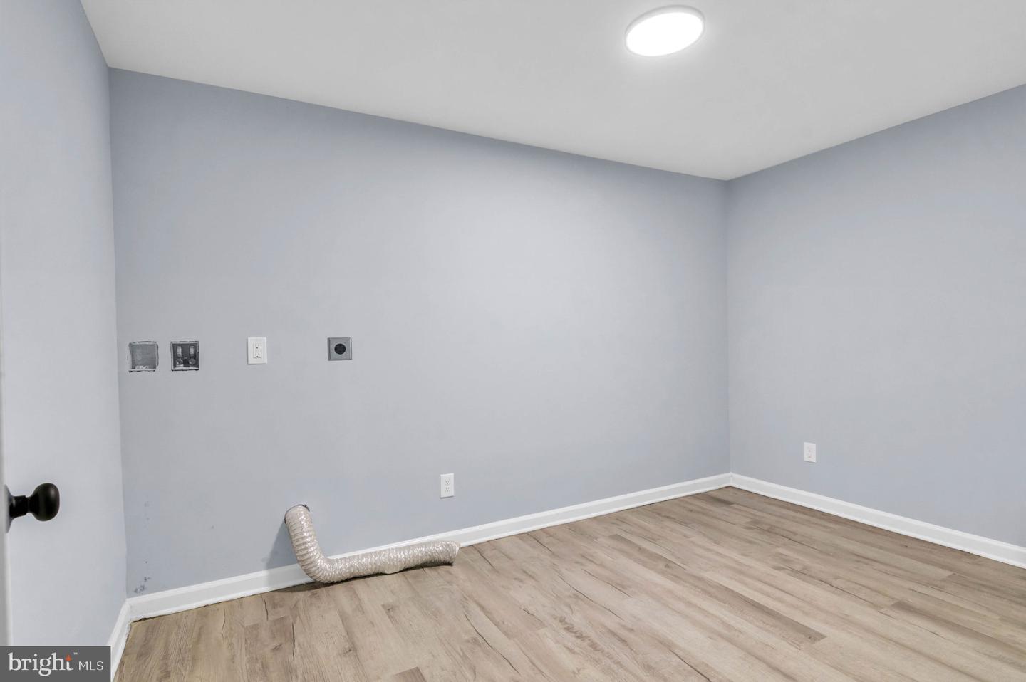 7401 LOUGHBORO LN, SPRINGFIELD, Virginia 22150, 5 Bedrooms Bedrooms, ,3 BathroomsBathrooms,Residential,For sale,7401 LOUGHBORO LN,VAFX2253142 MLS # VAFX2253142