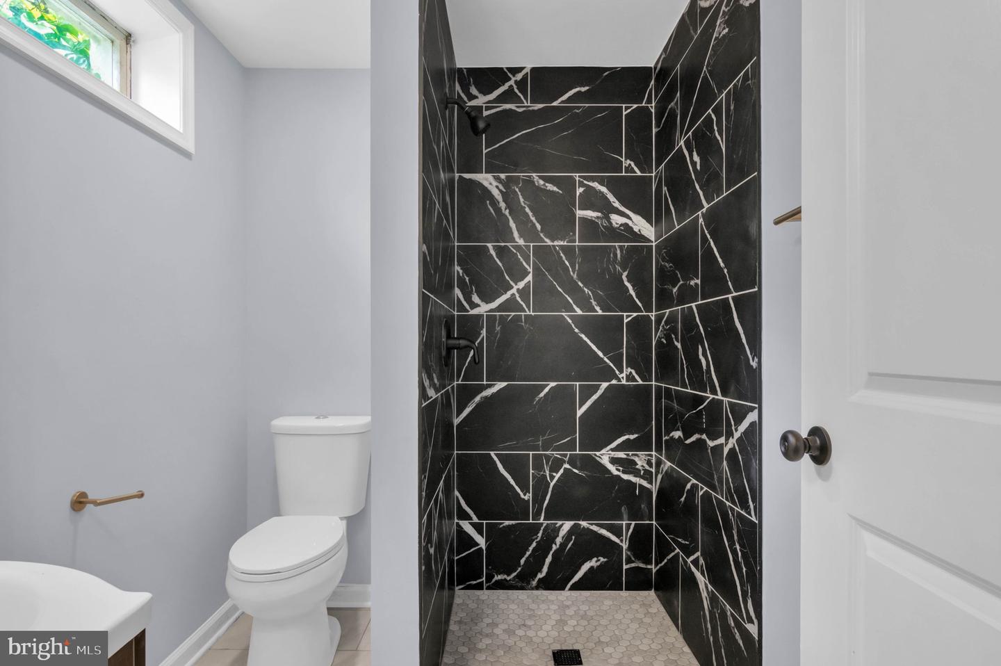 7401 LOUGHBORO LN, SPRINGFIELD, Virginia 22150, 5 Bedrooms Bedrooms, ,3 BathroomsBathrooms,Residential,For sale,7401 LOUGHBORO LN,VAFX2253142 MLS # VAFX2253142