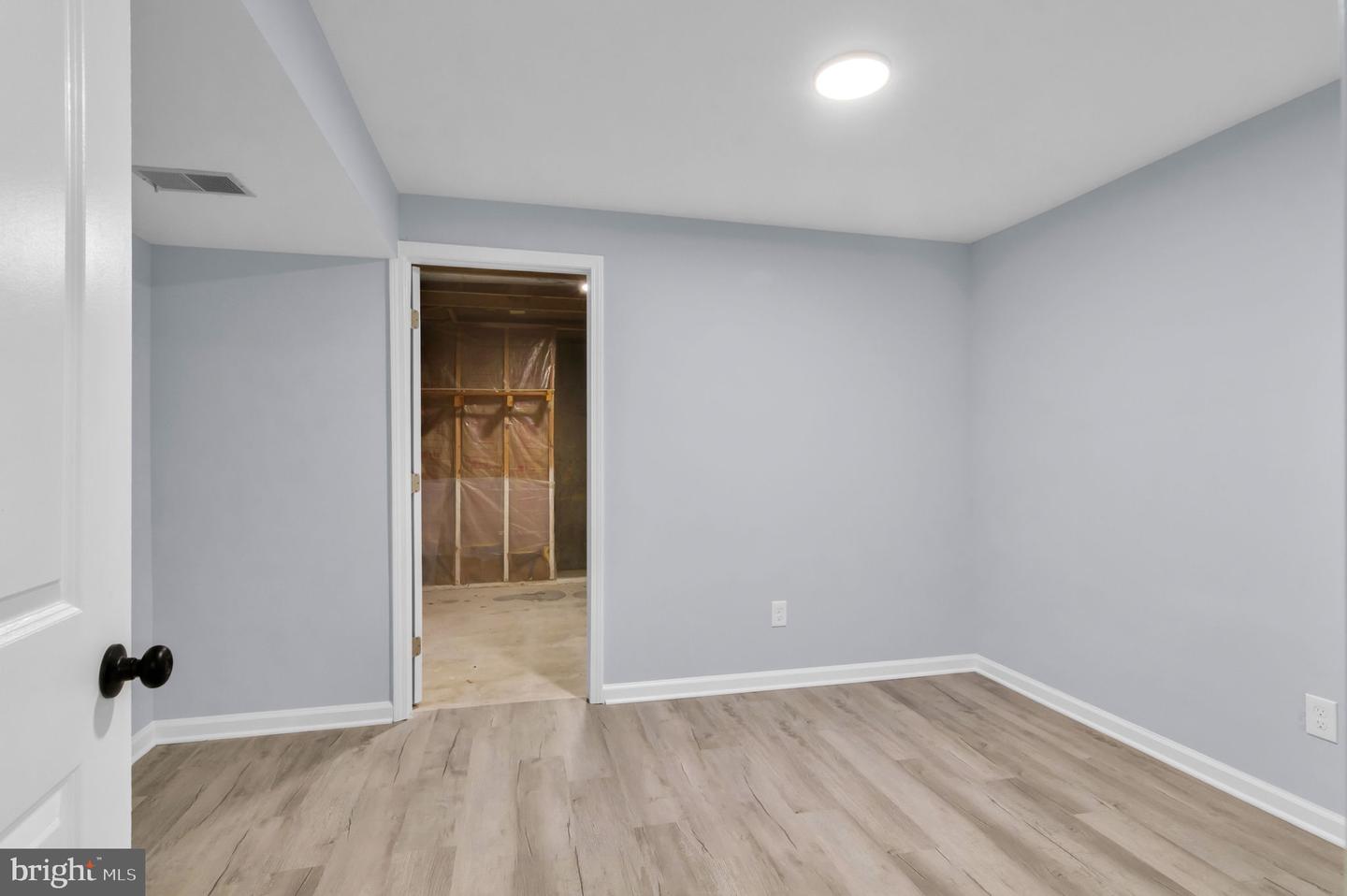 7401 LOUGHBORO LN, SPRINGFIELD, Virginia 22150, 5 Bedrooms Bedrooms, ,3 BathroomsBathrooms,Residential,For sale,7401 LOUGHBORO LN,VAFX2253142 MLS # VAFX2253142