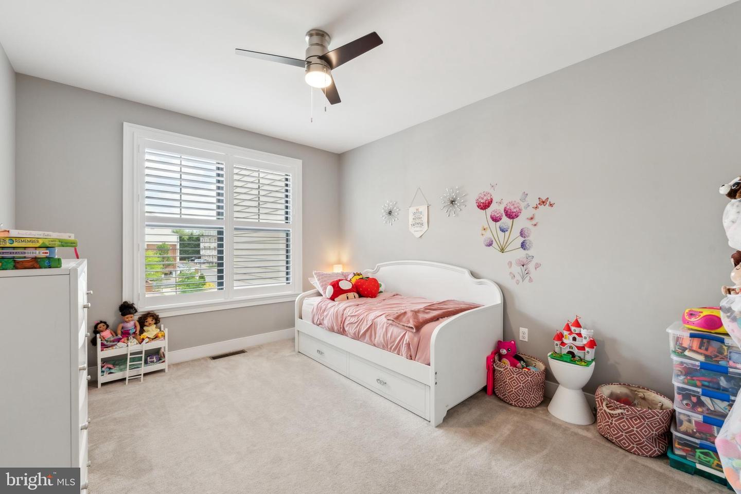 43539 MICHIGAN SQ, LEESBURG, Virginia 20176, 3 Bedrooms Bedrooms, ,2 BathroomsBathrooms,Residential,For sale,43539 MICHIGAN SQ,VALO2101088 MLS # VALO2101088