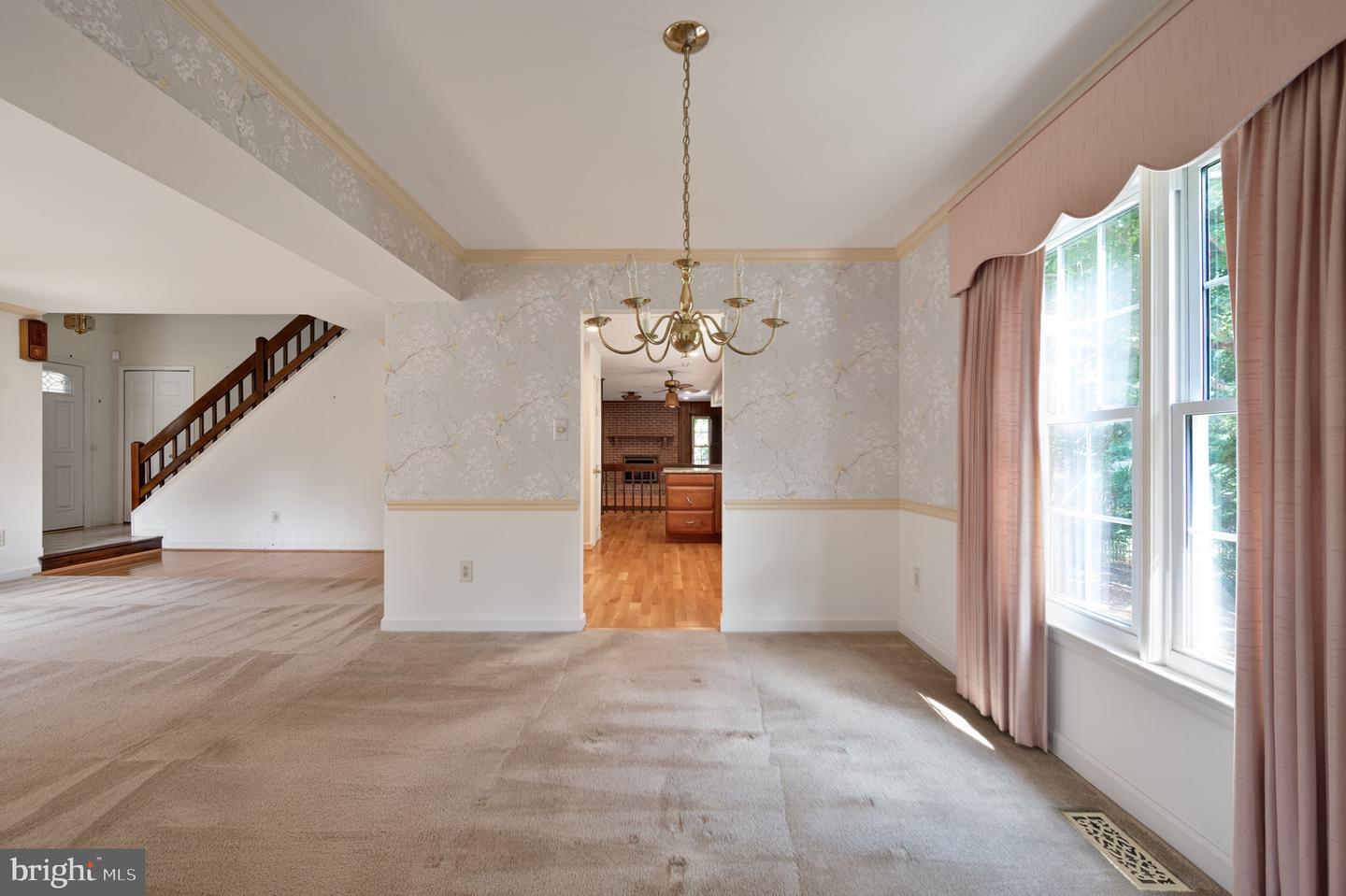 13405 VIRGINIA WILLOW DR, FAIRFAX, Virginia 22033, 3 Bedrooms Bedrooms, ,3 BathroomsBathrooms,Residential,For sale,13405 VIRGINIA WILLOW DR,VAFX2253180 MLS # VAFX2253180