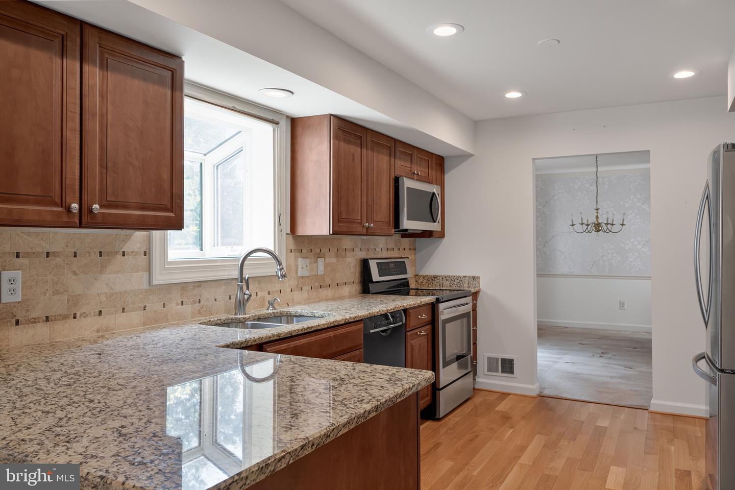 13405 VIRGINIA WILLOW DR, FAIRFAX, Virginia 22033, 3 Bedrooms Bedrooms, ,3 BathroomsBathrooms,Residential,For sale,13405 VIRGINIA WILLOW DR,VAFX2253180 MLS # VAFX2253180