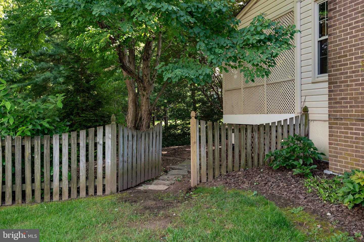 13405 VIRGINIA WILLOW DR, FAIRFAX, Virginia 22033, 3 Bedrooms Bedrooms, ,3 BathroomsBathrooms,Residential,For sale,13405 VIRGINIA WILLOW DR,VAFX2253180 MLS # VAFX2253180