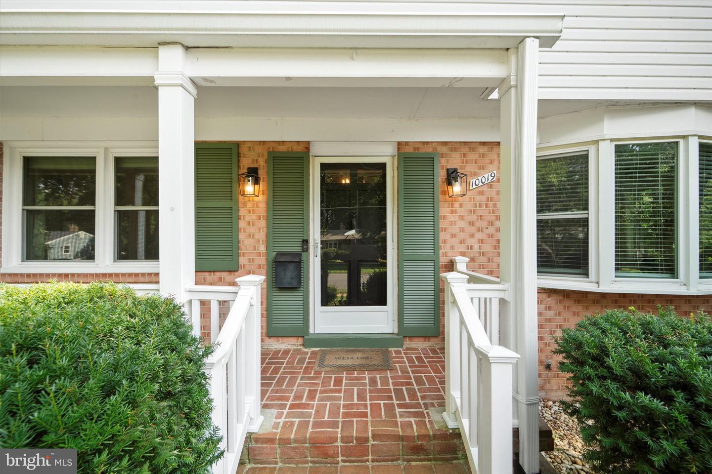 10019 CAVALRY DR, FAIRFAX, Virginia 22030, 4 Bedrooms Bedrooms, ,2 BathroomsBathrooms,Residential,For sale,10019 CAVALRY DR,VAFC2006580 MLS # VAFC2006580