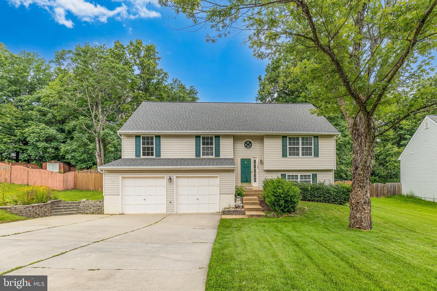 14 MYRTLE RD, FREDERICKSBURG, Virginia 22405, 4 Bedrooms Bedrooms, ,3 BathroomsBathrooms,Residential,For sale,14 MYRTLE RD,VAST2040616 MLS # VAST2040616