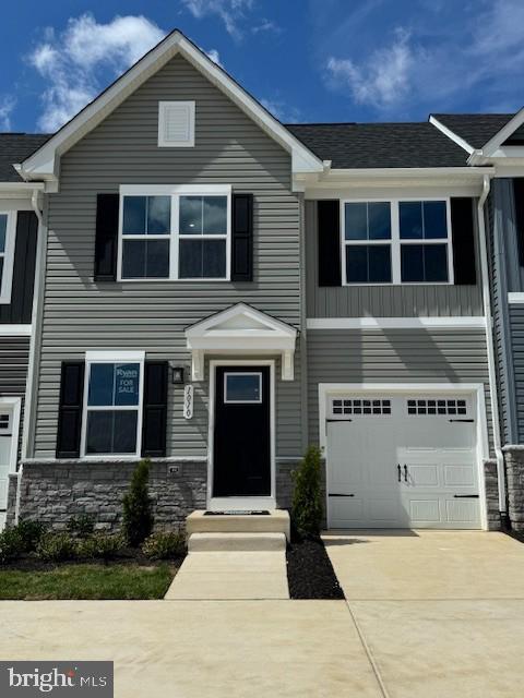 1010-1007C SWEETHEART DR #IMMEDIATE DELV, FREDERICKSBURG, Virginia 22406, 4 Bedrooms Bedrooms, ,3 BathroomsBathrooms,Residential,For sale,1010-1007C SWEETHEART DR #IMMEDIATE DELV,VAST2040660 MLS # VAST2040660