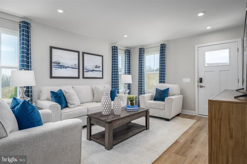 1012-1007D SWEETHEART DR #IMMEDIATE DELV, FREDERICKSBURG, Virginia 22406, 4 Bedrooms Bedrooms, ,3 BathroomsBathrooms,Residential,For sale,1012-1007D SWEETHEART DR #IMMEDIATE DELV,VAST2040674 MLS # VAST2040674