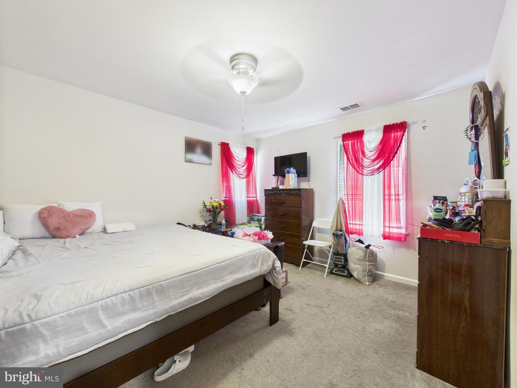 9803 LEAVELLS RD, FREDERICKSBURG, Virginia 22407, 3 Bedrooms Bedrooms, ,2 BathroomsBathrooms,Residential,9803 LEAVELLS RD,VASP2034668 MLS # VASP2034668