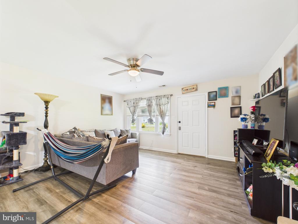 9803 LEAVELLS RD, FREDERICKSBURG, Virginia 22407, 3 Bedrooms Bedrooms, ,2 BathroomsBathrooms,Residential,9803 LEAVELLS RD,VASP2034668 MLS # VASP2034668