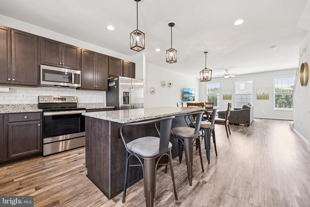 12131 BOWLING FARM CT, FREDERICKSBURG, Virginia 22407, 3 Bedrooms Bedrooms, ,2 BathroomsBathrooms,Residential,12131 BOWLING FARM CT,VASP2034686 MLS # VASP2034686
