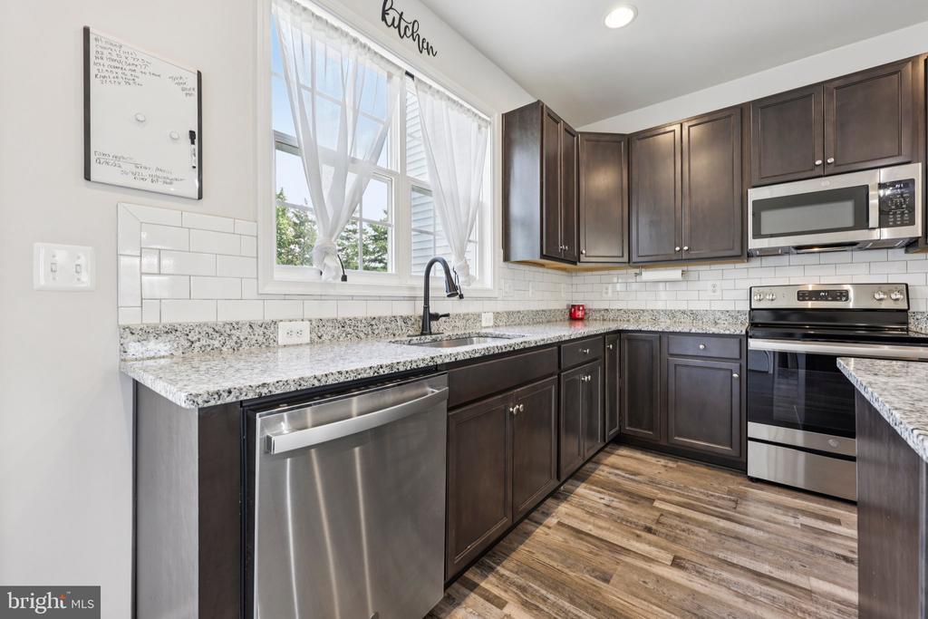 12131 BOWLING FARM CT, FREDERICKSBURG, Virginia 22407, 3 Bedrooms Bedrooms, ,2 BathroomsBathrooms,Residential,12131 BOWLING FARM CT,VASP2034686 MLS # VASP2034686
