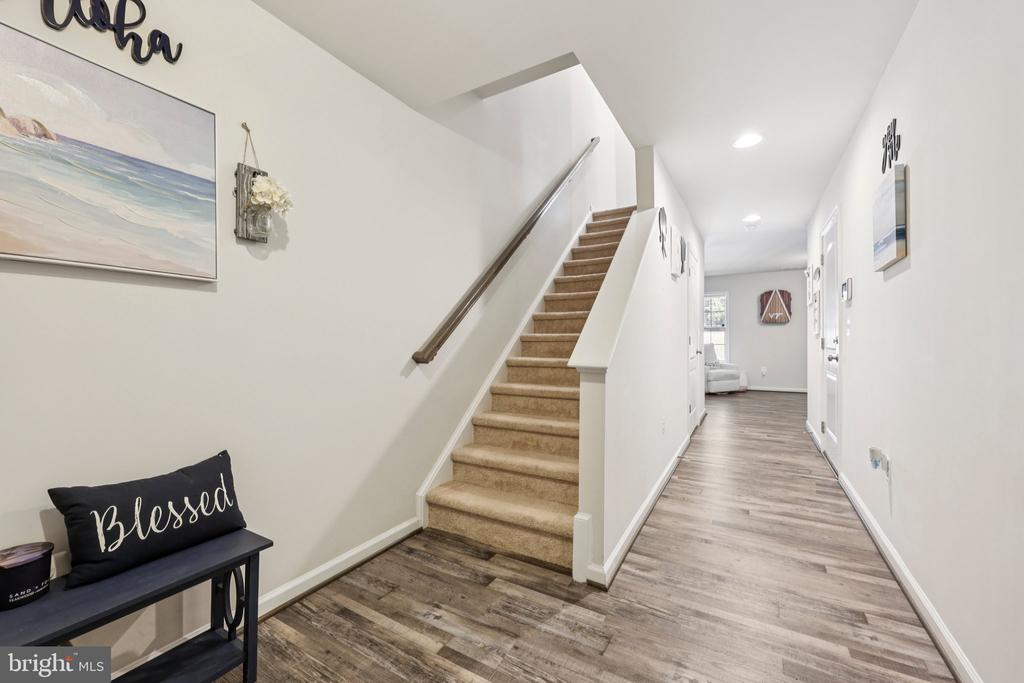 12131 BOWLING FARM CT, FREDERICKSBURG, Virginia 22407, 3 Bedrooms Bedrooms, ,2 BathroomsBathrooms,Residential,12131 BOWLING FARM CT,VASP2034686 MLS # VASP2034686