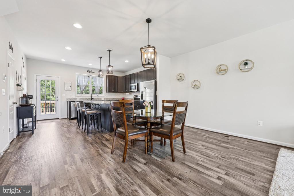 12131 BOWLING FARM CT, FREDERICKSBURG, Virginia 22407, 3 Bedrooms Bedrooms, ,2 BathroomsBathrooms,Residential,12131 BOWLING FARM CT,VASP2034686 MLS # VASP2034686