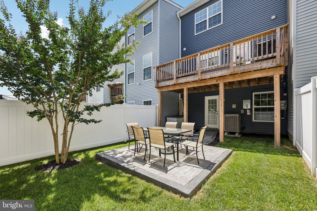 12131 BOWLING FARM CT, FREDERICKSBURG, Virginia 22407, 3 Bedrooms Bedrooms, ,2 BathroomsBathrooms,Residential,12131 BOWLING FARM CT,VASP2034686 MLS # VASP2034686