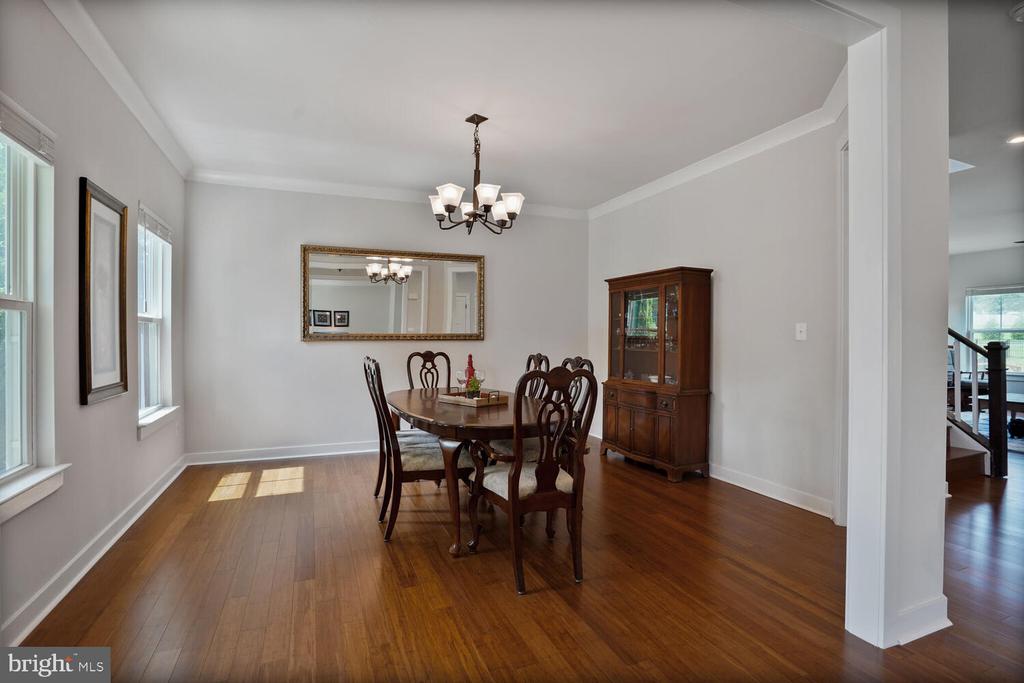 7483 LAKE WILLOW CT, WARRENTON, Virginia, 8 Bedrooms Bedrooms, ,6 BathroomsBathrooms,Residential,7483 LAKE WILLOW CT,VAFQ2017464 MLS # VAFQ2017464