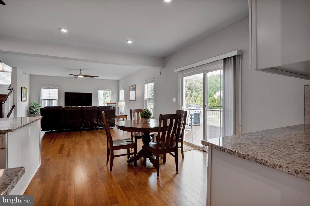 7483 LAKE WILLOW CT, WARRENTON, Virginia, 8 Bedrooms Bedrooms, ,6 BathroomsBathrooms,Residential,7483 LAKE WILLOW CT,VAFQ2017464 MLS # VAFQ2017464