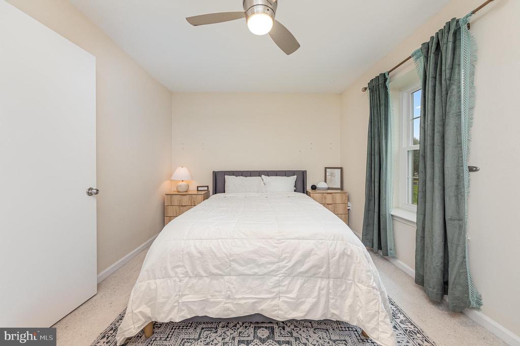 2209 HAMWAY DR, FREDERICKSBURG, Virginia 22407, 2 Bedrooms Bedrooms, ,2 BathroomsBathrooms,Residential,MILL GARDEN,2209 HAMWAY DR,VASP2034760 MLS # VASP2034760