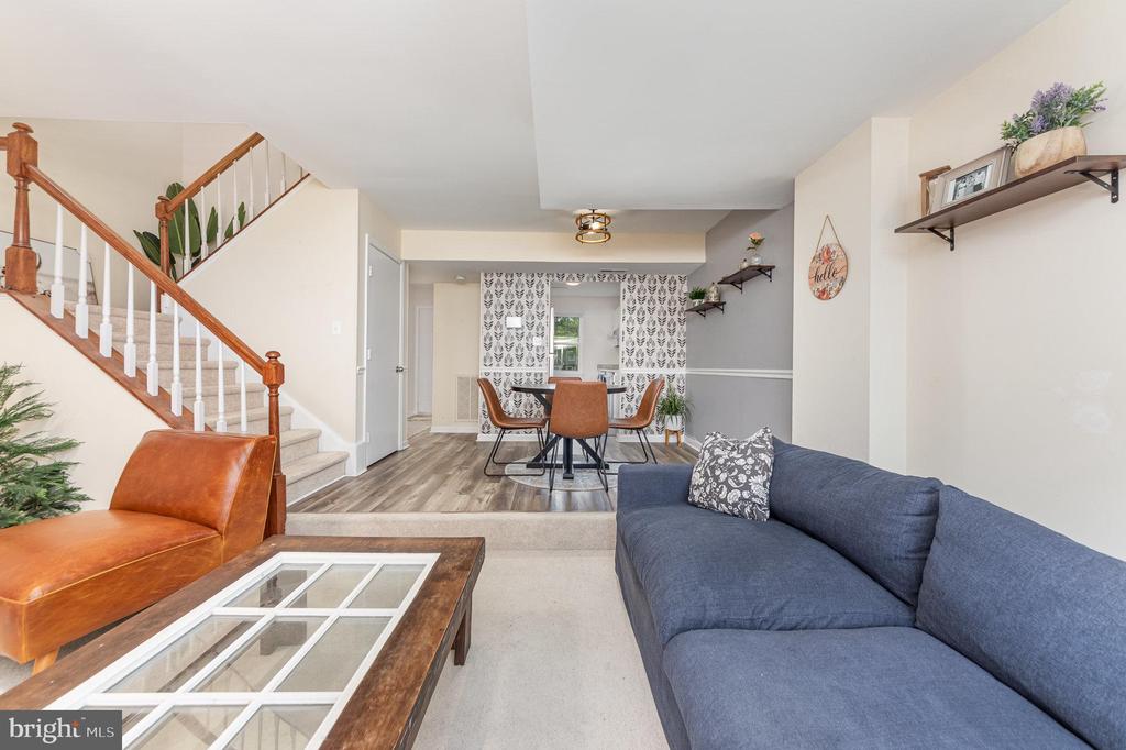 2209 HAMWAY DR, FREDERICKSBURG, Virginia 22407, 2 Bedrooms Bedrooms, ,2 BathroomsBathrooms,Residential,MILL GARDEN,2209 HAMWAY DR,VASP2034760 MLS # VASP2034760