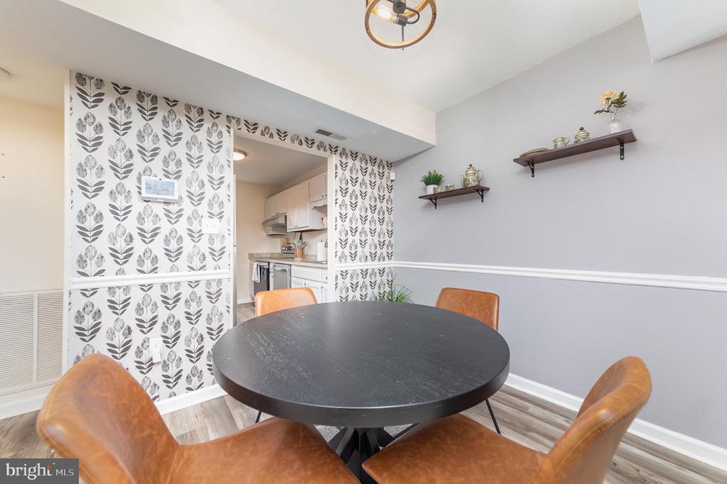 2209 HAMWAY DR, FREDERICKSBURG, Virginia 22407, 2 Bedrooms Bedrooms, ,2 BathroomsBathrooms,Residential,MILL GARDEN,2209 HAMWAY DR,VASP2034760 MLS # VASP2034760