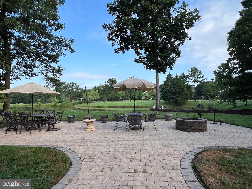 11207 VALOR BRIDGE DR, SPOTSYLVANIA, Virginia 22551, 4 Bedrooms Bedrooms, ,4 BathroomsBathrooms,Residential,11207 VALOR BRIDGE DR,VASP2034776 MLS # VASP2034776