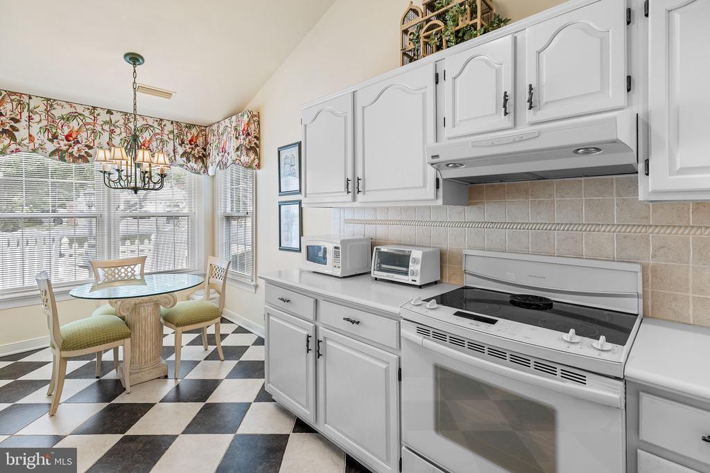 11223 STONE MILL CT, FREDERICKSBURG, Virginia 22407, 3 Bedrooms Bedrooms, ,3 BathroomsBathrooms,Residential,SUMMERLAKE,11223 STONE MILL CT,VASP2034744 MLS # VASP2034744