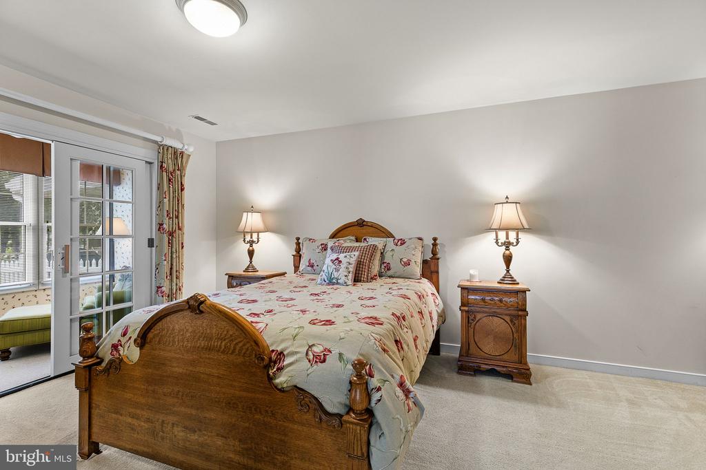 11223 STONE MILL CT, FREDERICKSBURG, Virginia 22407, 3 Bedrooms Bedrooms, ,3 BathroomsBathrooms,Residential,SUMMERLAKE,11223 STONE MILL CT,VASP2034744 MLS # VASP2034744