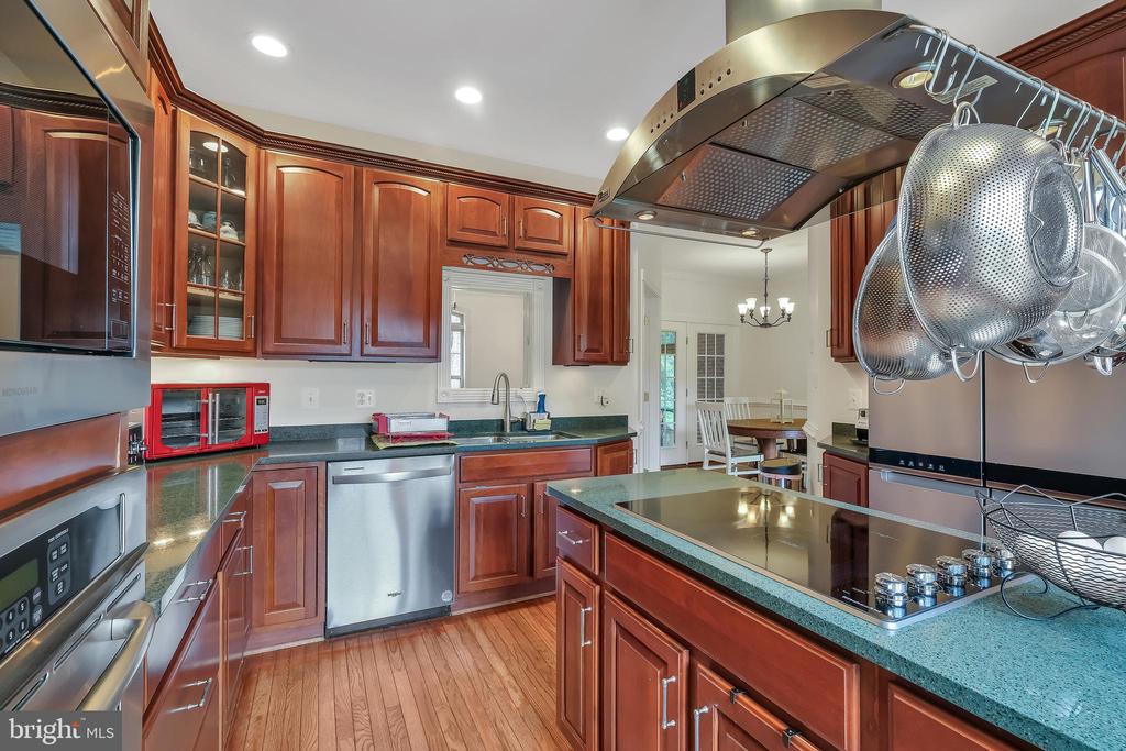 243 CARRIAGE CHASE CIR, WARRENTON, Virginia 20186, 5 Bedrooms Bedrooms, ,4 BathroomsBathrooms,Residential,243 CARRIAGE CHASE CIR,VAFQ2017530 MLS # VAFQ2017530
