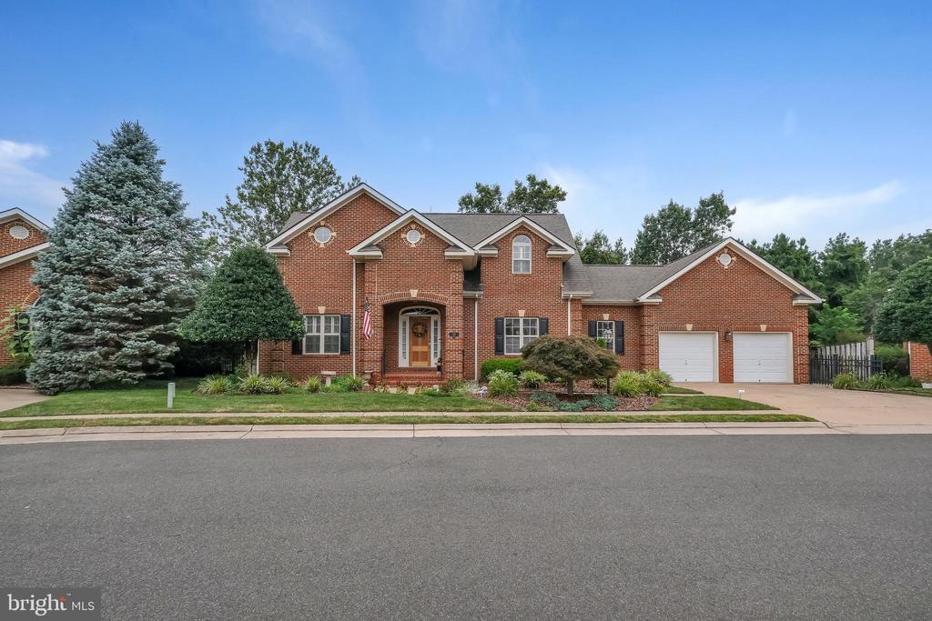 243 CARRIAGE CHASE CIR, WARRENTON, Virginia 20186, 5 Bedrooms Bedrooms, ,4 BathroomsBathrooms,Residential,243 CARRIAGE CHASE CIR,VAFQ2017530 MLS # VAFQ2017530