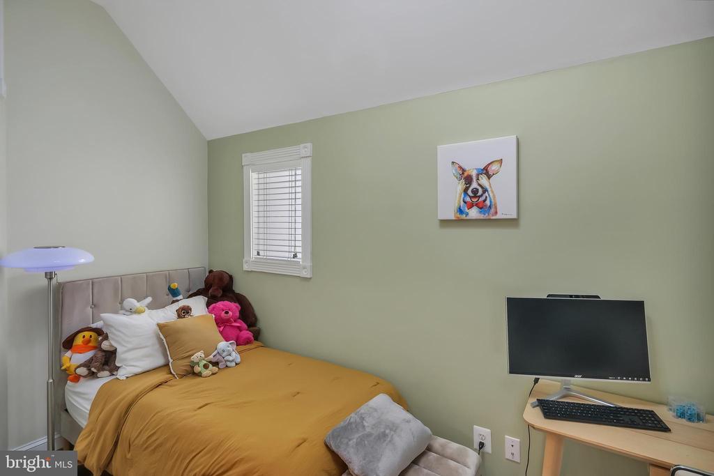 243 CARRIAGE CHASE CIR, WARRENTON, Virginia 20186, 5 Bedrooms Bedrooms, ,4 BathroomsBathrooms,Residential,243 CARRIAGE CHASE CIR,VAFQ2017530 MLS # VAFQ2017530