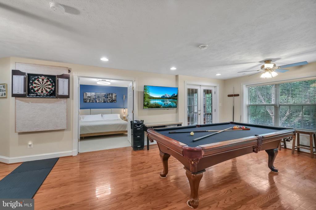 243 CARRIAGE CHASE CIR, WARRENTON, Virginia 20186, 5 Bedrooms Bedrooms, ,4 BathroomsBathrooms,Residential,243 CARRIAGE CHASE CIR,VAFQ2017530 MLS # VAFQ2017530