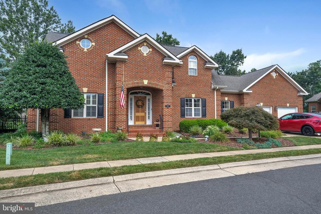 243 CARRIAGE CHASE CIR, WARRENTON, Virginia 20186, 5 Bedrooms Bedrooms, ,4 BathroomsBathrooms,Residential,243 CARRIAGE CHASE CIR,VAFQ2017530 MLS # VAFQ2017530
