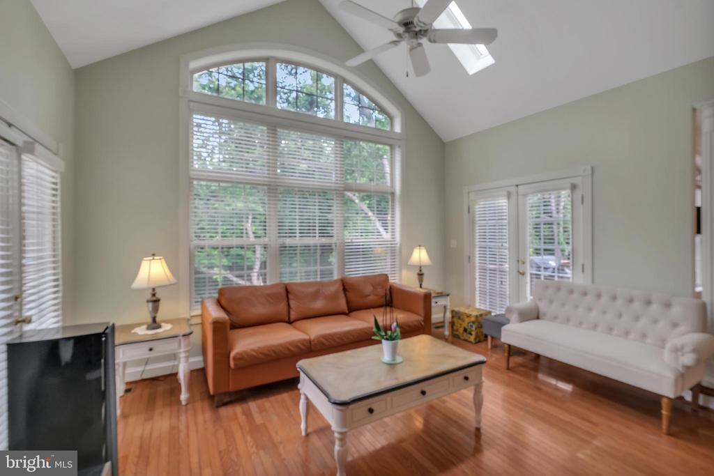 243 CARRIAGE CHASE CIR, WARRENTON, Virginia 20186, 5 Bedrooms Bedrooms, ,4 BathroomsBathrooms,Residential,243 CARRIAGE CHASE CIR,VAFQ2017530 MLS # VAFQ2017530