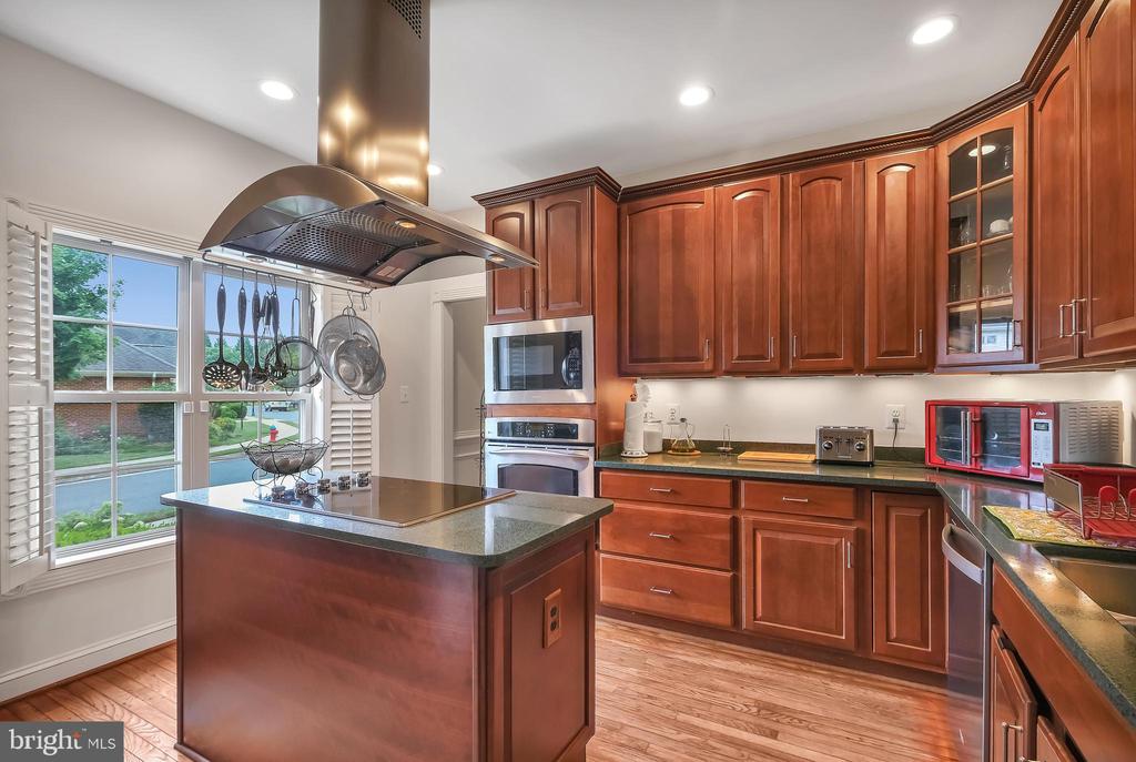 243 CARRIAGE CHASE CIR, WARRENTON, Virginia 20186, 5 Bedrooms Bedrooms, ,4 BathroomsBathrooms,Residential,243 CARRIAGE CHASE CIR,VAFQ2017530 MLS # VAFQ2017530