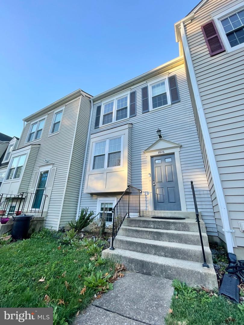 8916 WAITES WAY, LORTON, Virginia 22079, 3 Bedrooms Bedrooms, ,3 BathroomsBathrooms,Residential,For sale,8916 WAITES WAY,VAFX2254916 MLS # VAFX2254916