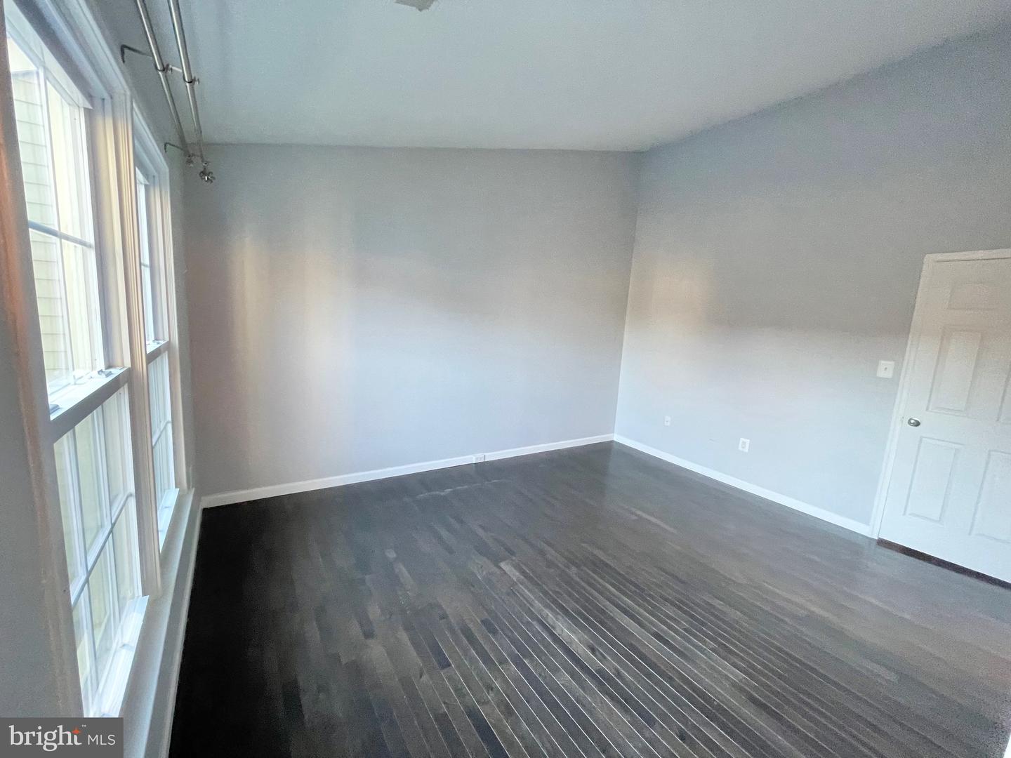 8916 WAITES WAY, LORTON, Virginia 22079, 3 Bedrooms Bedrooms, ,3 BathroomsBathrooms,Residential,For sale,8916 WAITES WAY,VAFX2254916 MLS # VAFX2254916
