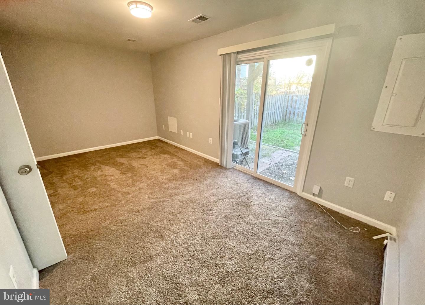 8916 WAITES WAY, LORTON, Virginia 22079, 3 Bedrooms Bedrooms, ,3 BathroomsBathrooms,Residential,For sale,8916 WAITES WAY,VAFX2254916 MLS # VAFX2254916