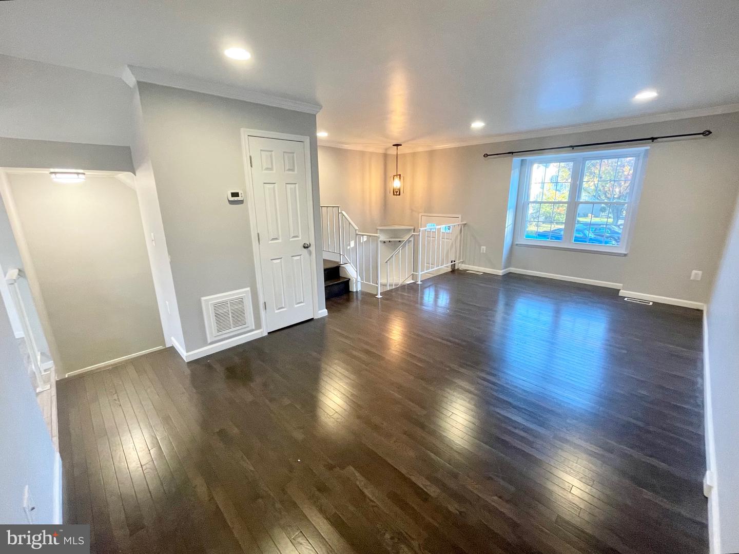 8916 WAITES WAY, LORTON, Virginia 22079, 3 Bedrooms Bedrooms, ,3 BathroomsBathrooms,Residential,For sale,8916 WAITES WAY,VAFX2254916 MLS # VAFX2254916