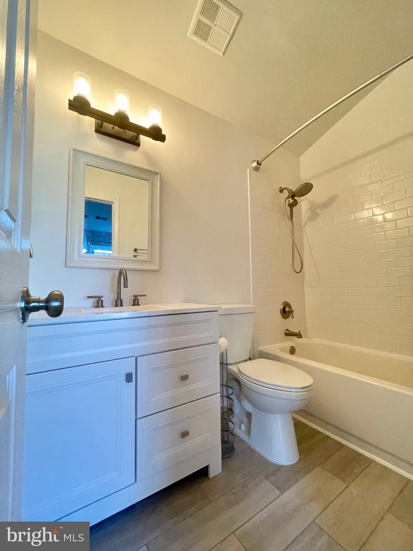 8916 WAITES WAY, LORTON, Virginia 22079, 3 Bedrooms Bedrooms, ,3 BathroomsBathrooms,Residential,For sale,8916 WAITES WAY,VAFX2254916 MLS # VAFX2254916