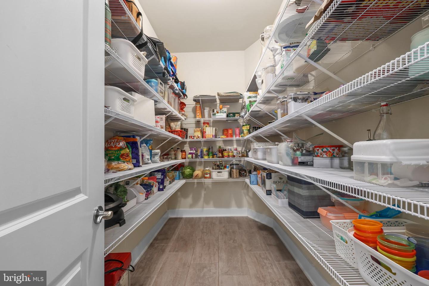 19135 HUNTRIDGE PRESERVE CT, PURCELLVILLE, Virginia 20132, 4 Bedrooms Bedrooms, ,5 BathroomsBathrooms,Residential,For sale,19135 HUNTRIDGE PRESERVE CT,VALO2102022 MLS # VALO2102022