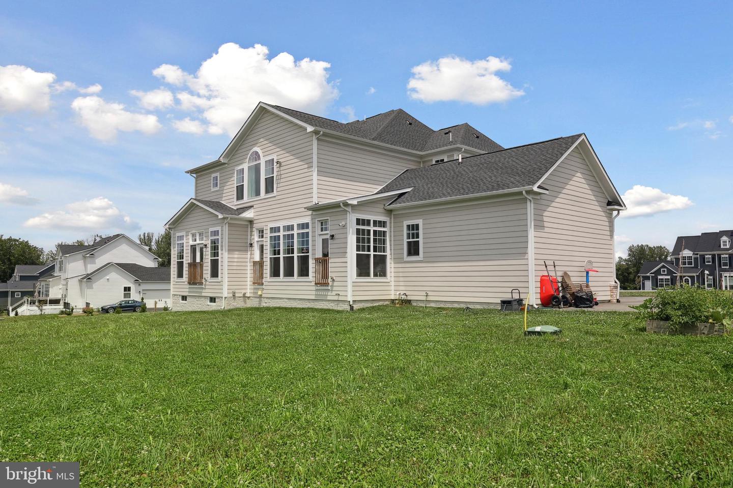 19135 HUNTRIDGE PRESERVE CT, PURCELLVILLE, Virginia 20132, 4 Bedrooms Bedrooms, ,5 BathroomsBathrooms,Residential,For sale,19135 HUNTRIDGE PRESERVE CT,VALO2102022 MLS # VALO2102022