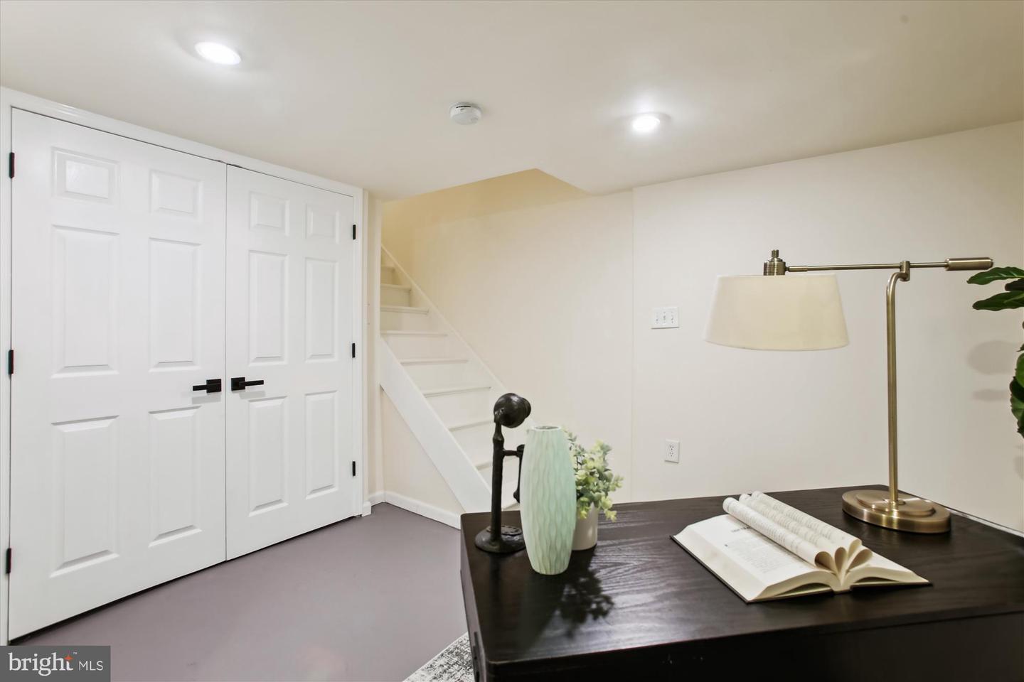 642 14TH PL NE, WASHINGTON, District Of Columbia 20002, 2 Bedrooms Bedrooms, ,1 BathroomBathrooms,Residential,For sale,642 14TH PL NE,DCDC2210168 MLS # DCDC2210168