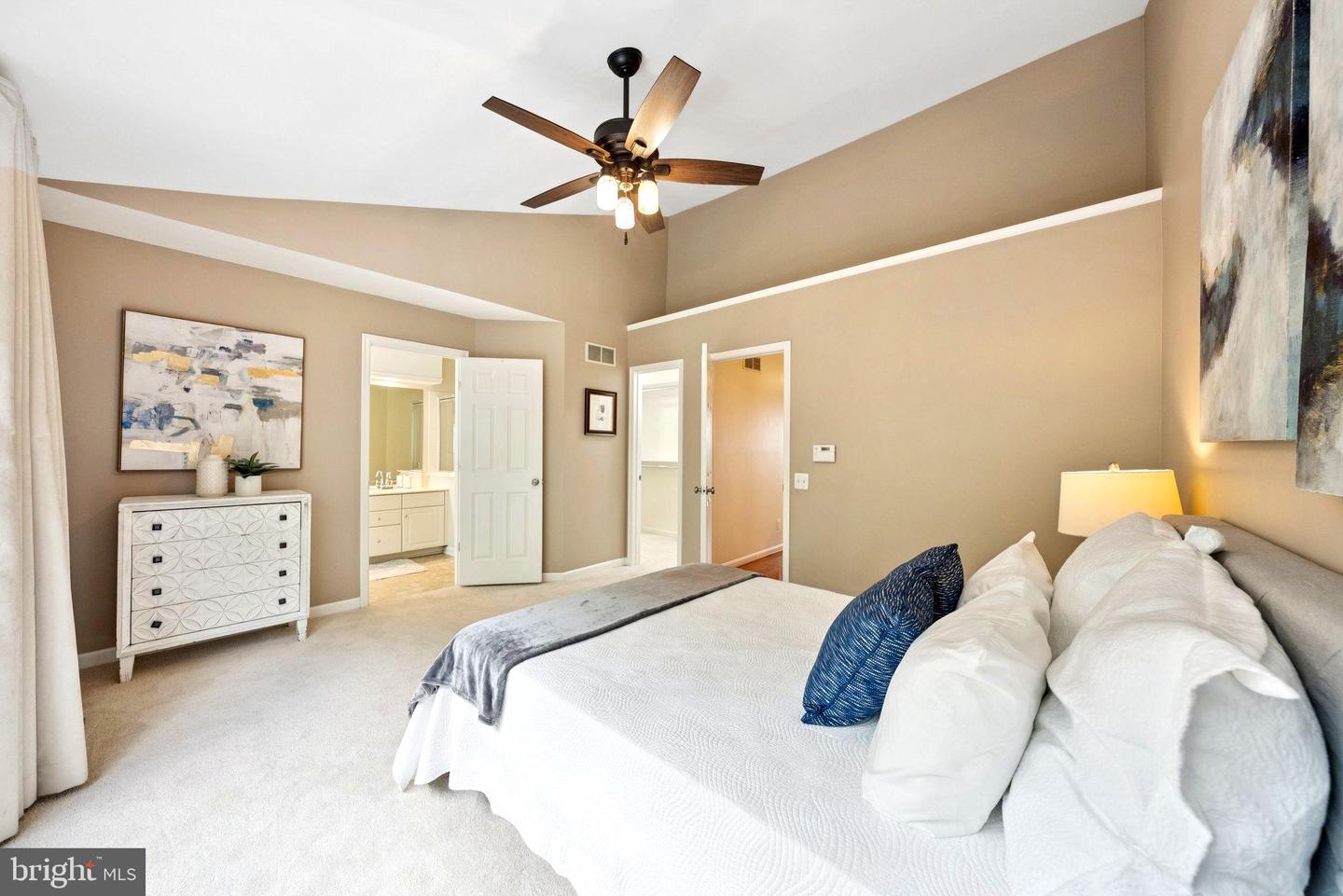 55 ARELL CT, ALEXANDRIA, Virginia 22304, 3 Bedrooms Bedrooms, ,3 BathroomsBathrooms,Residential,For sale,55 ARELL CT,VAAX2047446 MLS # VAAX2047446