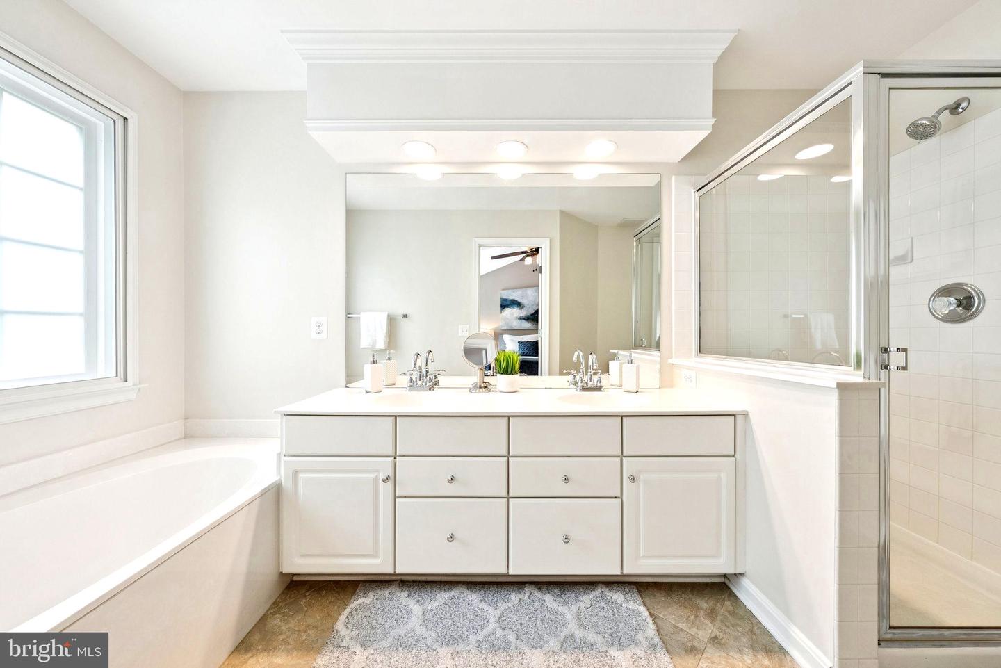 55 ARELL CT, ALEXANDRIA, Virginia 22304, 3 Bedrooms Bedrooms, ,3 BathroomsBathrooms,Residential,For sale,55 ARELL CT,VAAX2047446 MLS # VAAX2047446