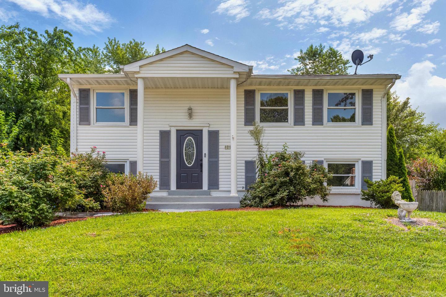 12915 KIDWELL DR, WOODBRIDGE, Virginia 22193, 3 Bedrooms Bedrooms, ,2 BathroomsBathrooms,Residential,For sale,12915 KIDWELL DR,VAPW2099156 MLS # VAPW2099156