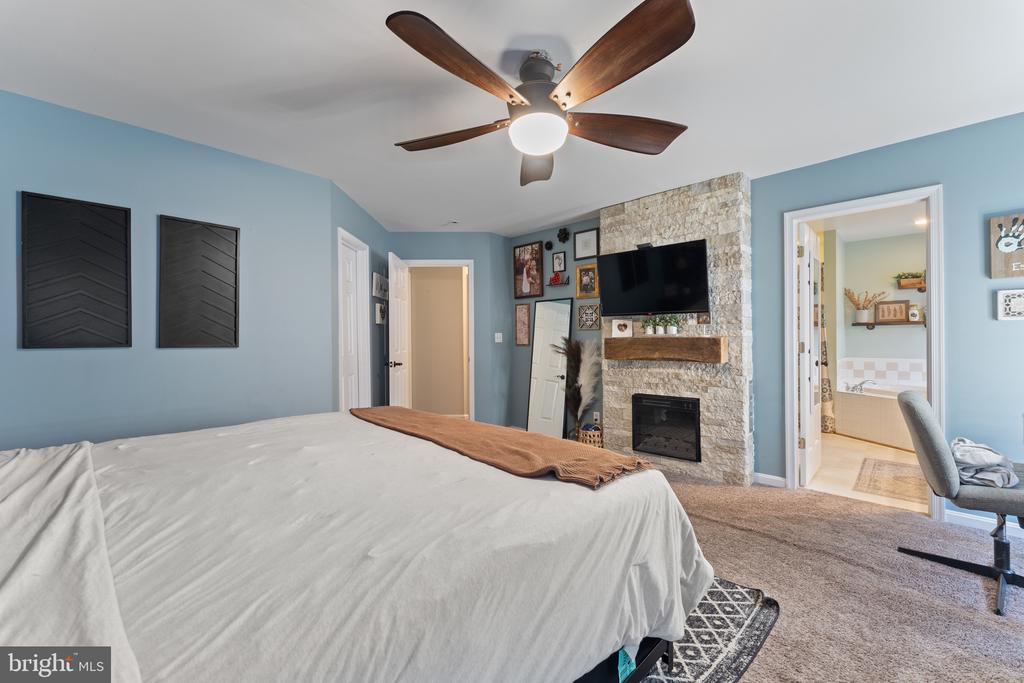 6109 HAMS FORD RD, SPOTSYLVANIA, Virginia 22551, 7 Bedrooms Bedrooms, ,3 BathroomsBathrooms,Residential,6109 HAMS FORD RD,VASP2034860 MLS # VASP2034860