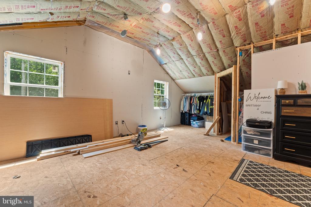 6109 HAMS FORD RD, SPOTSYLVANIA, Virginia 22551, 7 Bedrooms Bedrooms, ,3 BathroomsBathrooms,Residential,6109 HAMS FORD RD,VASP2034860 MLS # VASP2034860