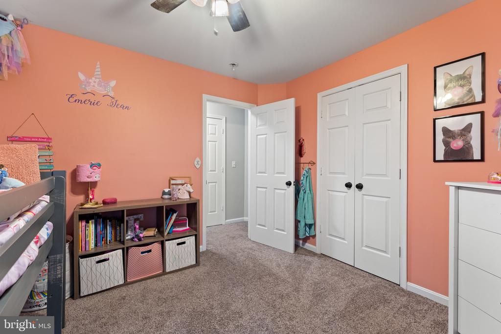 6109 HAMS FORD RD, SPOTSYLVANIA, Virginia 22551, 7 Bedrooms Bedrooms, ,3 BathroomsBathrooms,Residential,6109 HAMS FORD RD,VASP2034860 MLS # VASP2034860
