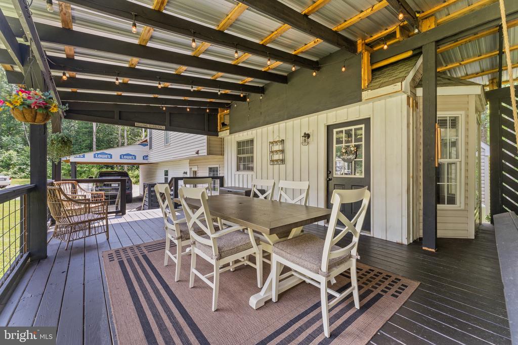 6109 HAMS FORD RD, SPOTSYLVANIA, Virginia 22551, 7 Bedrooms Bedrooms, ,3 BathroomsBathrooms,Residential,6109 HAMS FORD RD,VASP2034860 MLS # VASP2034860