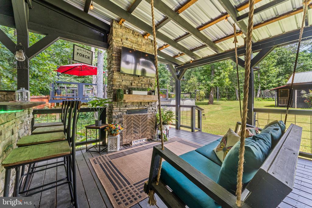 6109 HAMS FORD RD, SPOTSYLVANIA, Virginia 22551, 7 Bedrooms Bedrooms, ,3 BathroomsBathrooms,Residential,6109 HAMS FORD RD,VASP2034860 MLS # VASP2034860